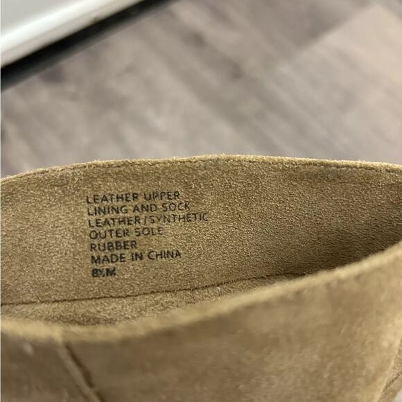 🔥🔥FIRE SALE 🔥🔥Banana Republic suede high heel nude slouchy boot - Picture 7 of 9